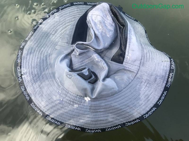 A fishing hat that floats
